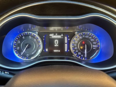 2016 Chrysler 200 Limited