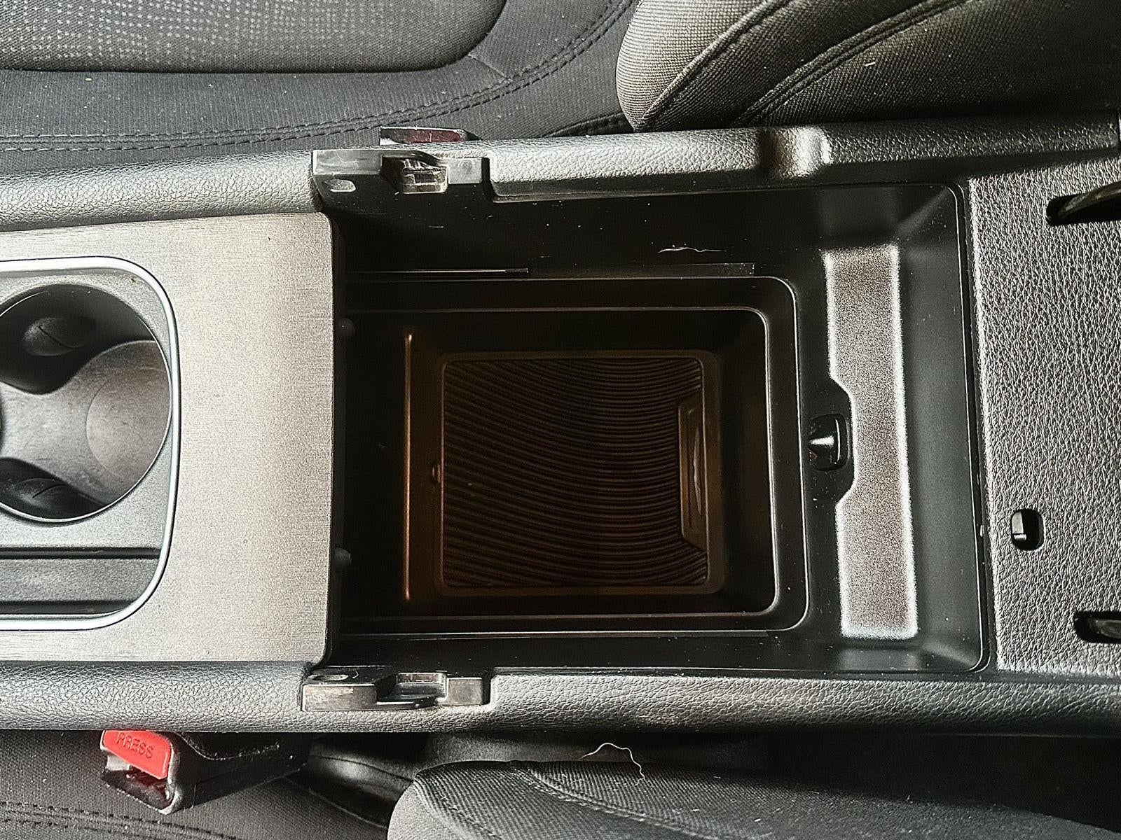 2016 Chrysler 200 Touring