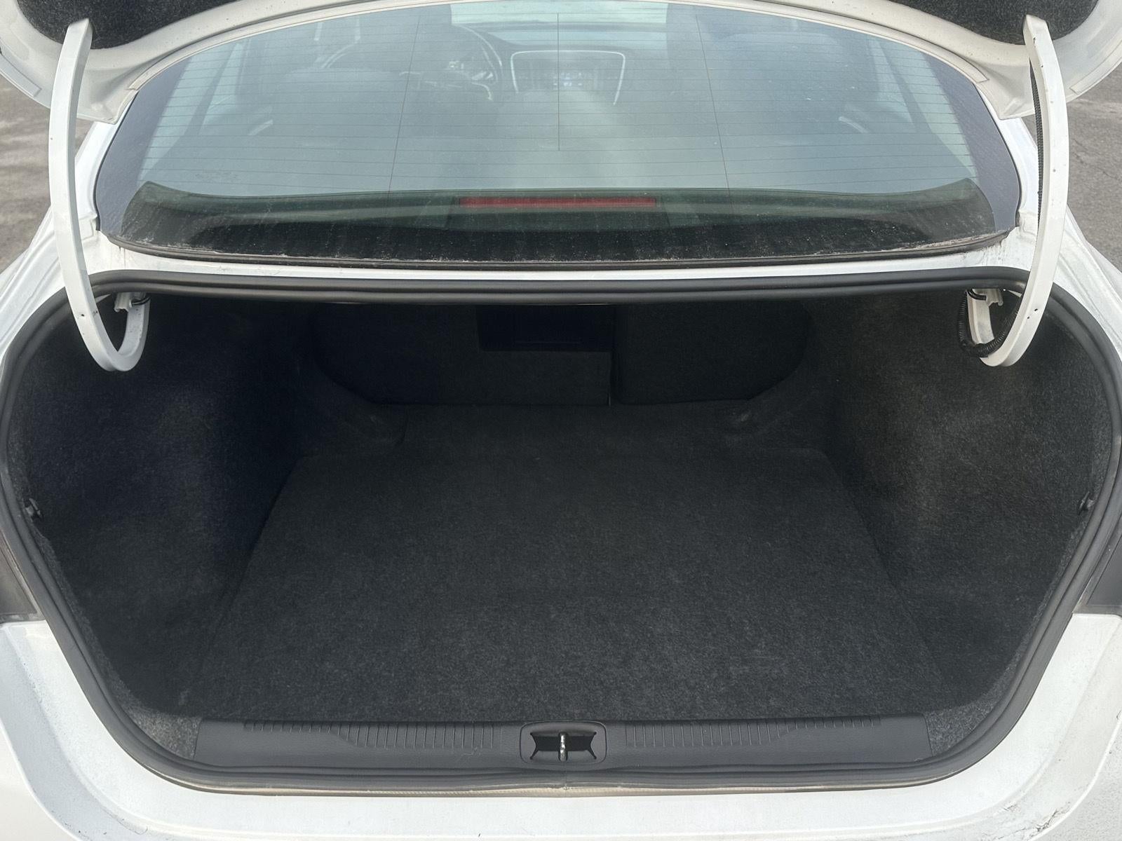 2016 Chrysler 200 Touring