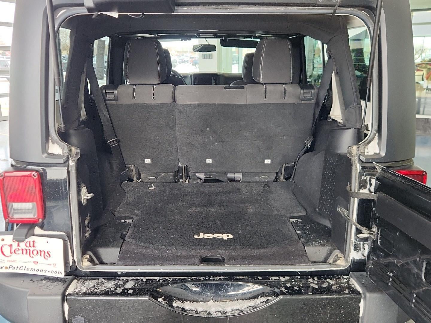 2016 Jeep Wrangler Unlimited Sahara