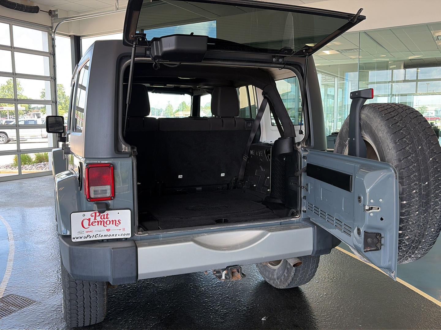 2015 Jeep Wrangler Unlimited Sahara