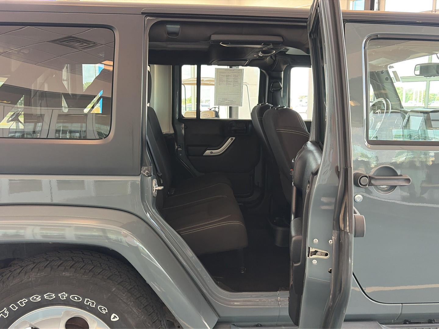 2015 Jeep Wrangler Unlimited Sahara