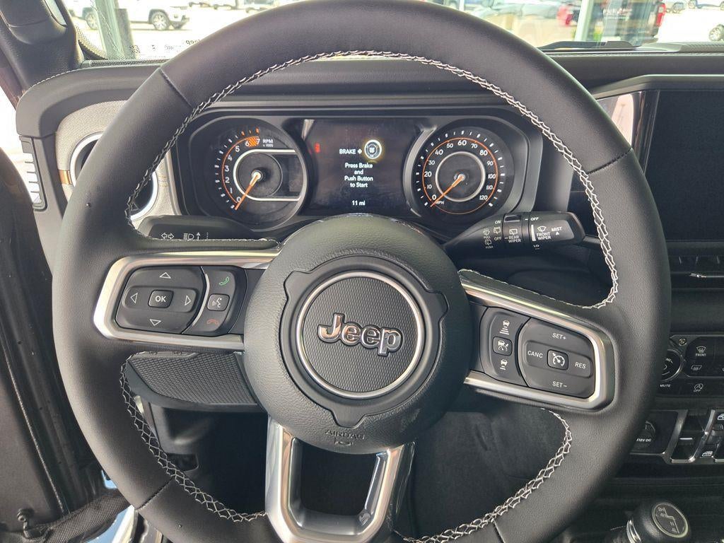 2025 Jeep Wrangler Sahara