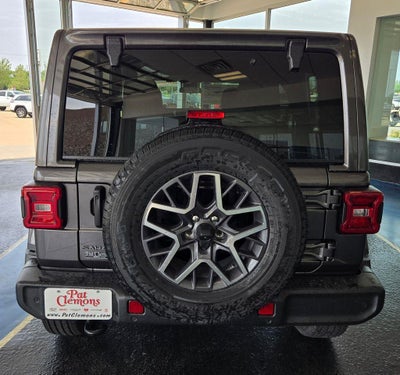 2025 Jeep Wrangler Sahara