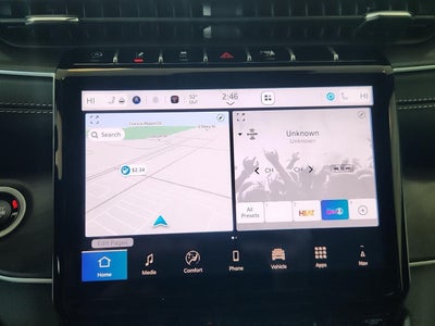 2025 Jeep GRAND CHEROKEE Base