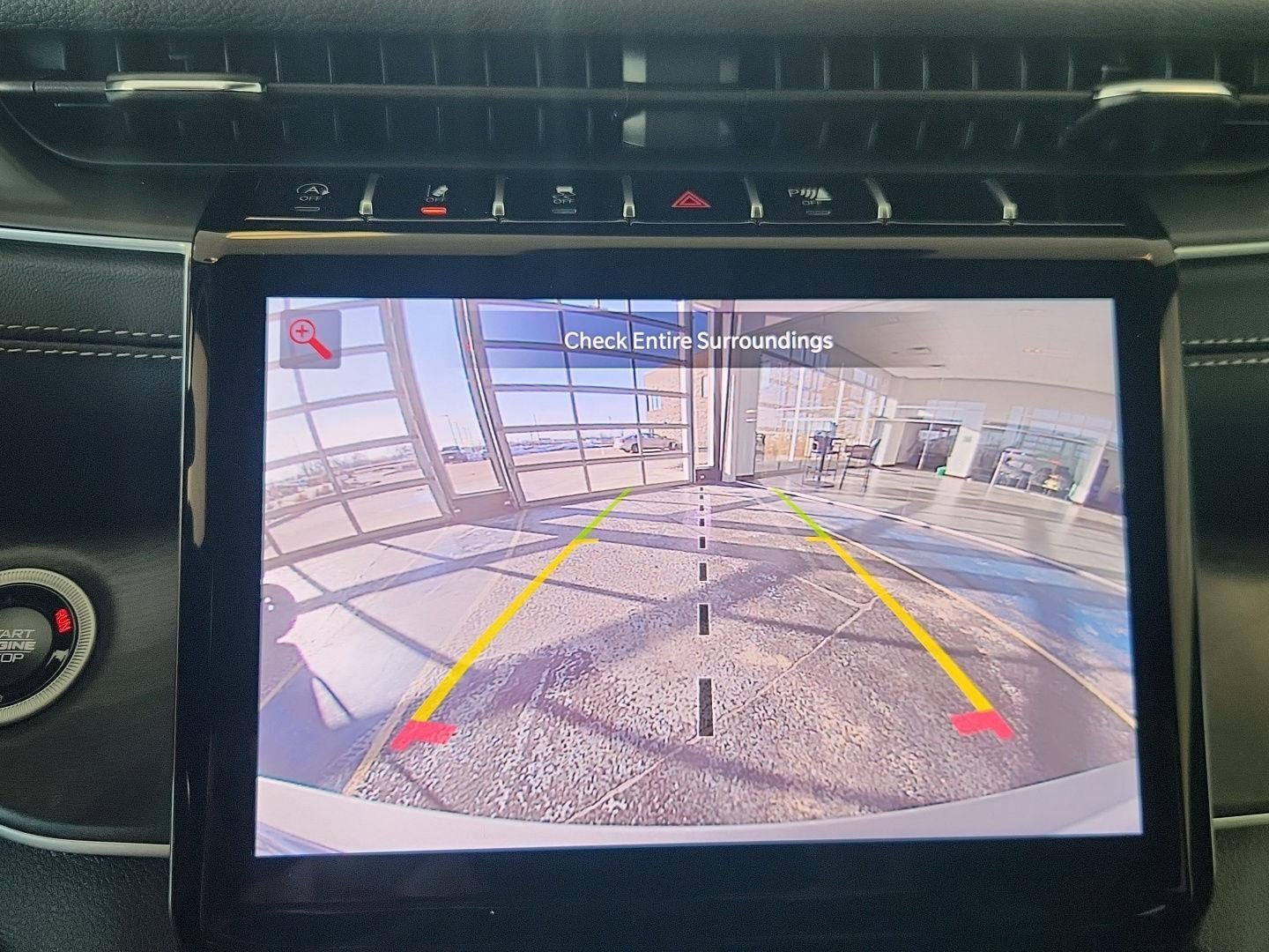 2025 Jeep GRAND CHEROKEE Base