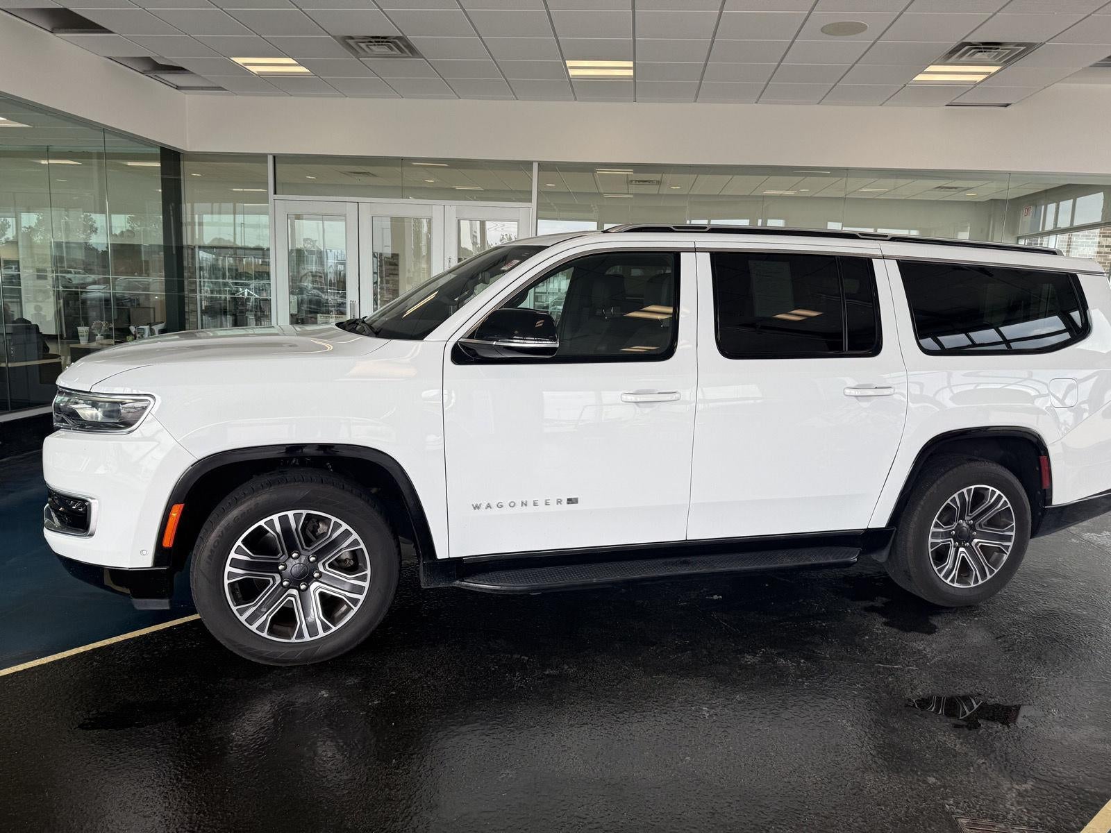 2023 Jeep Wagoneer L Series II
