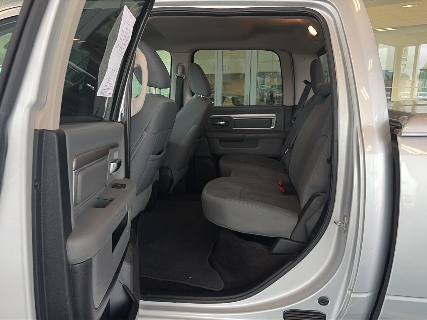 2013 RAM 1500 SLT
