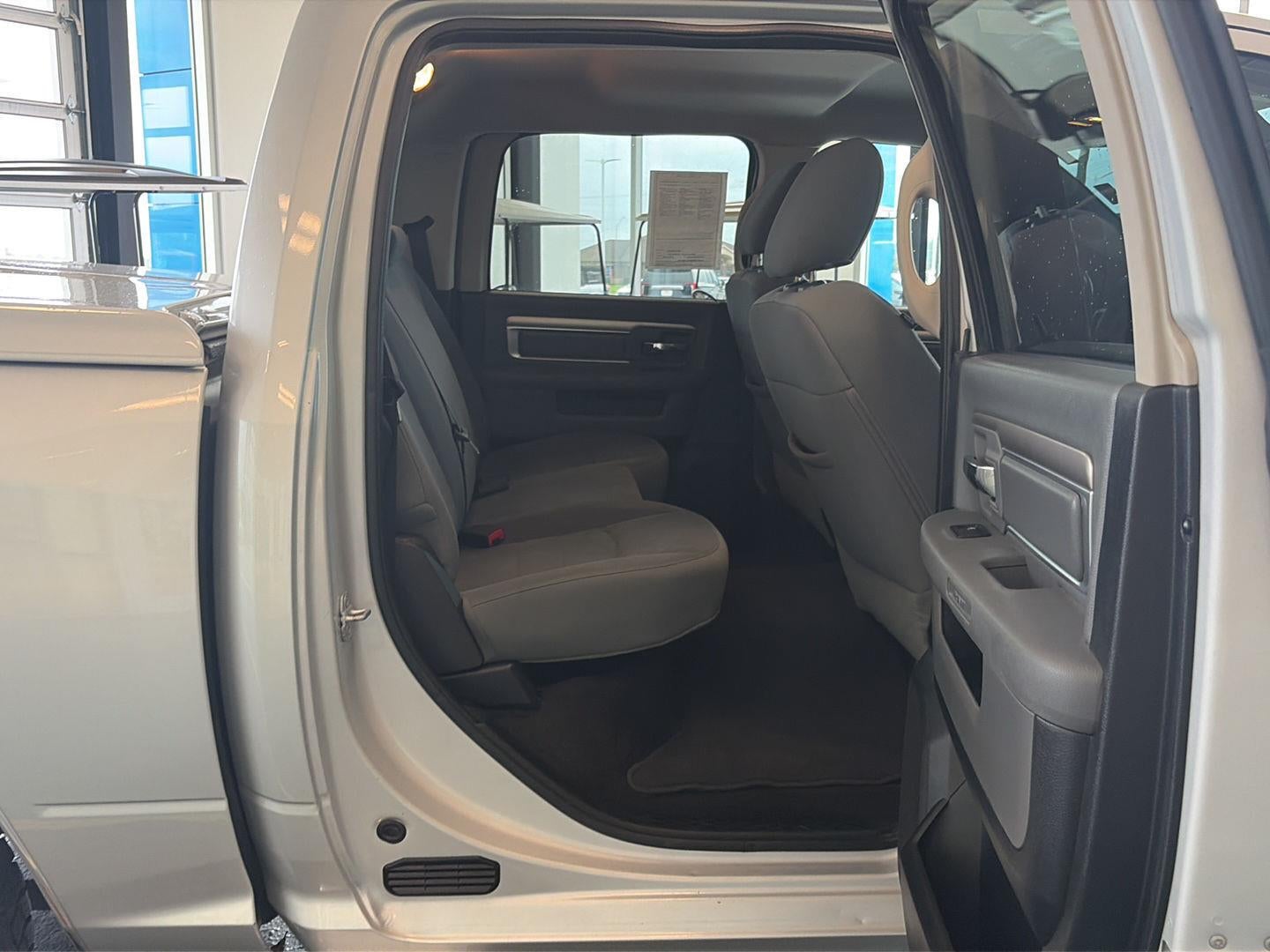 2013 RAM 1500 SLT