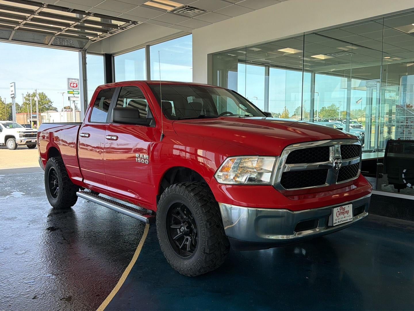 2018 RAM 1500 SLT