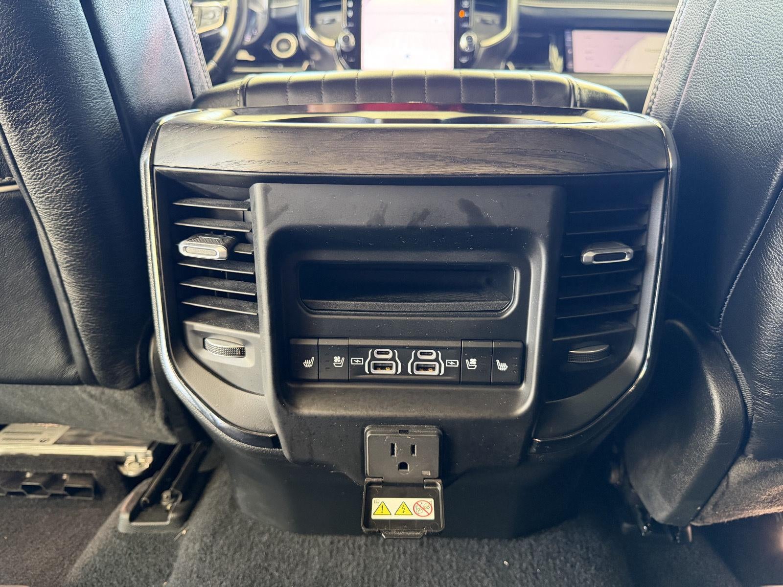 2025 RAM 1500 Limited