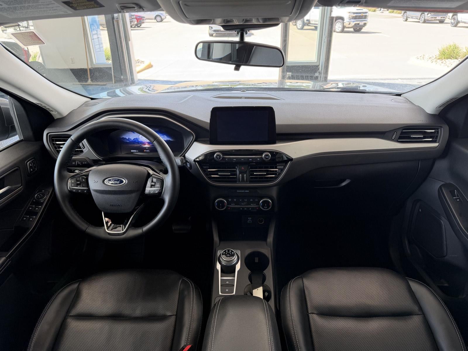2022 Ford Escape SEL