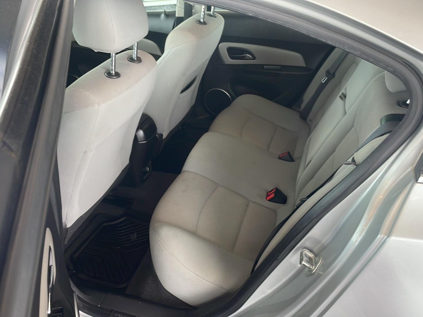 2013 Chevrolet Cruze 1LT