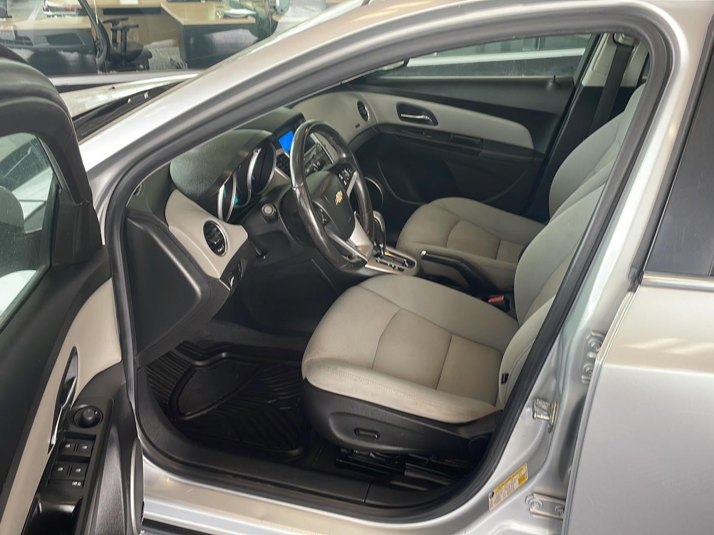 2013 Chevrolet Cruze 1LT