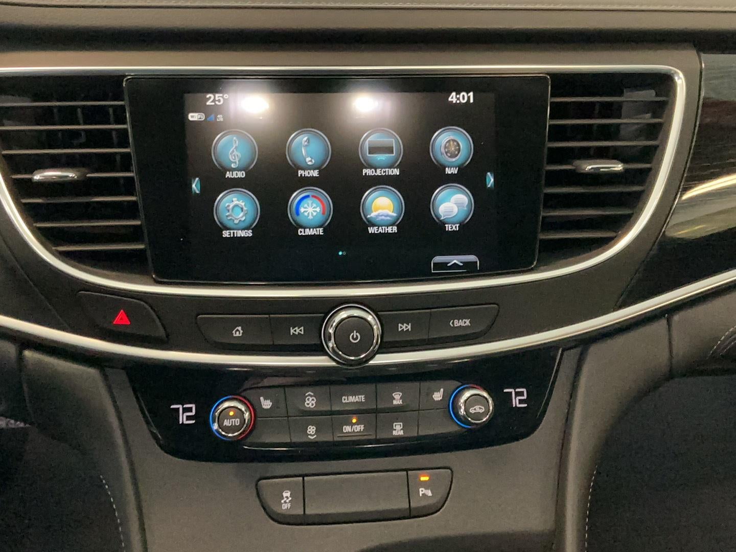 2017 Buick LaCrosse Essence