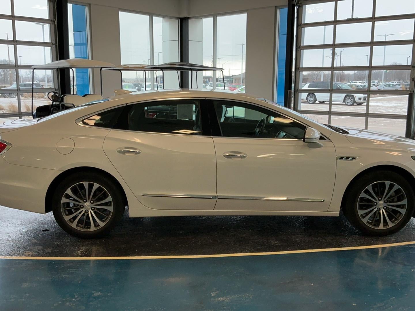 2017 Buick LaCrosse Essence