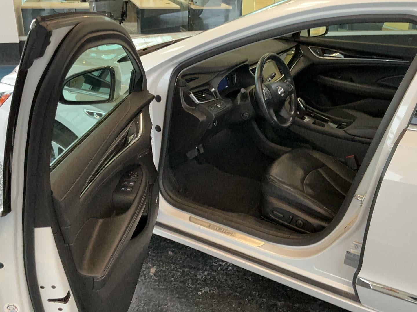 2017 Buick LaCrosse Essence