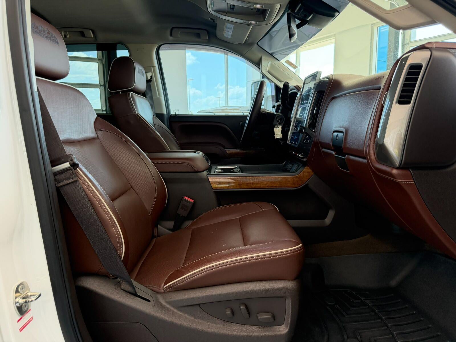 2015 Chevrolet Silverado 2500 HD High Country