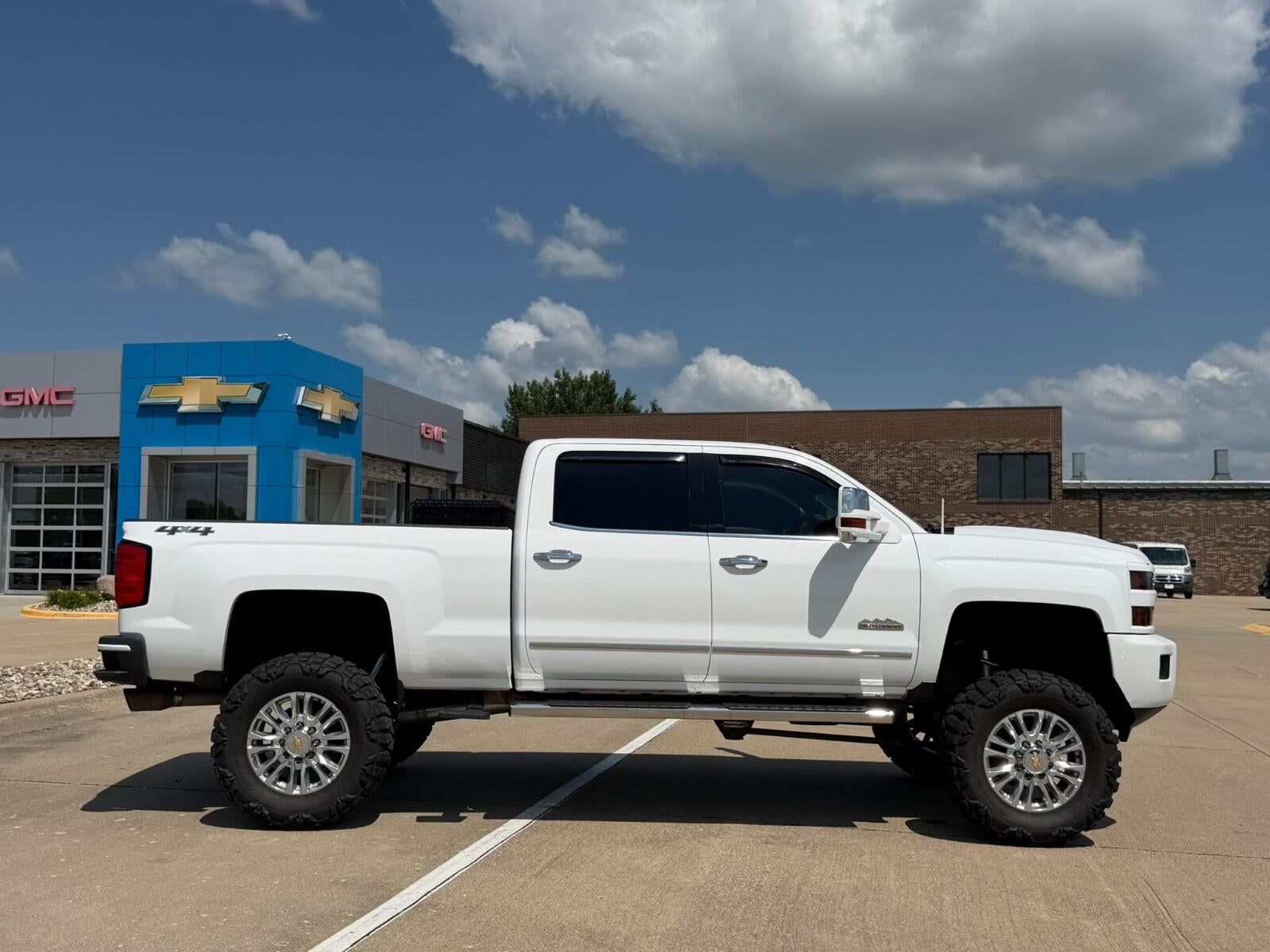 2015 Chevrolet Silverado 2500 HD High Country