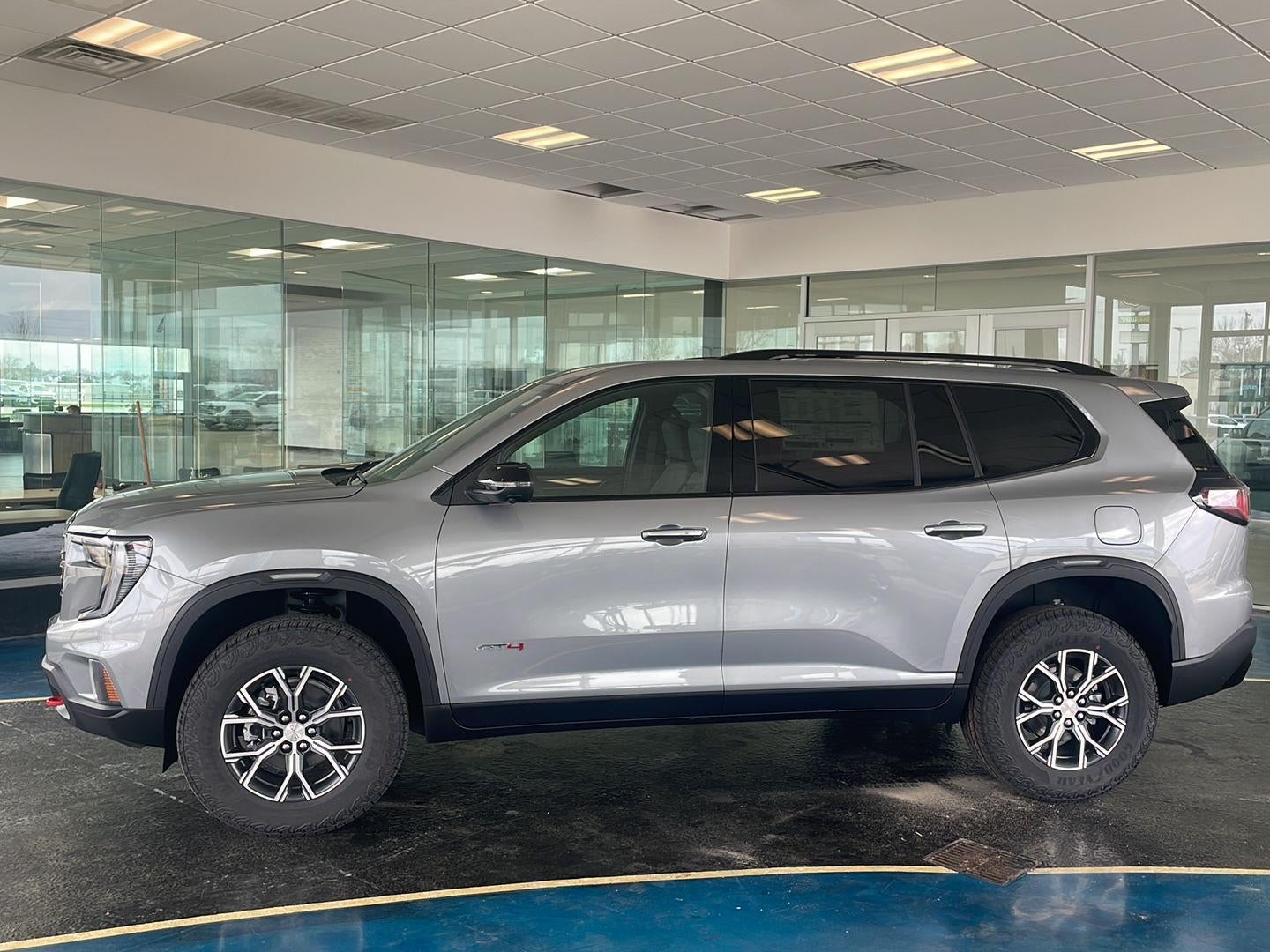 2026 GMC Acadia AT4