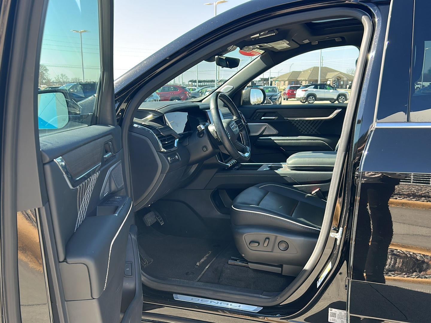 2024 GMC Acadia Denali