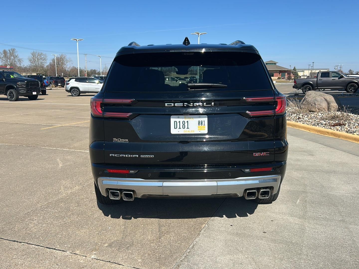 2024 GMC Acadia Denali