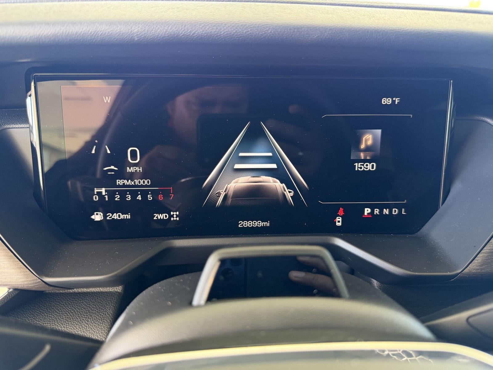 2025 GMC Acadia Denali