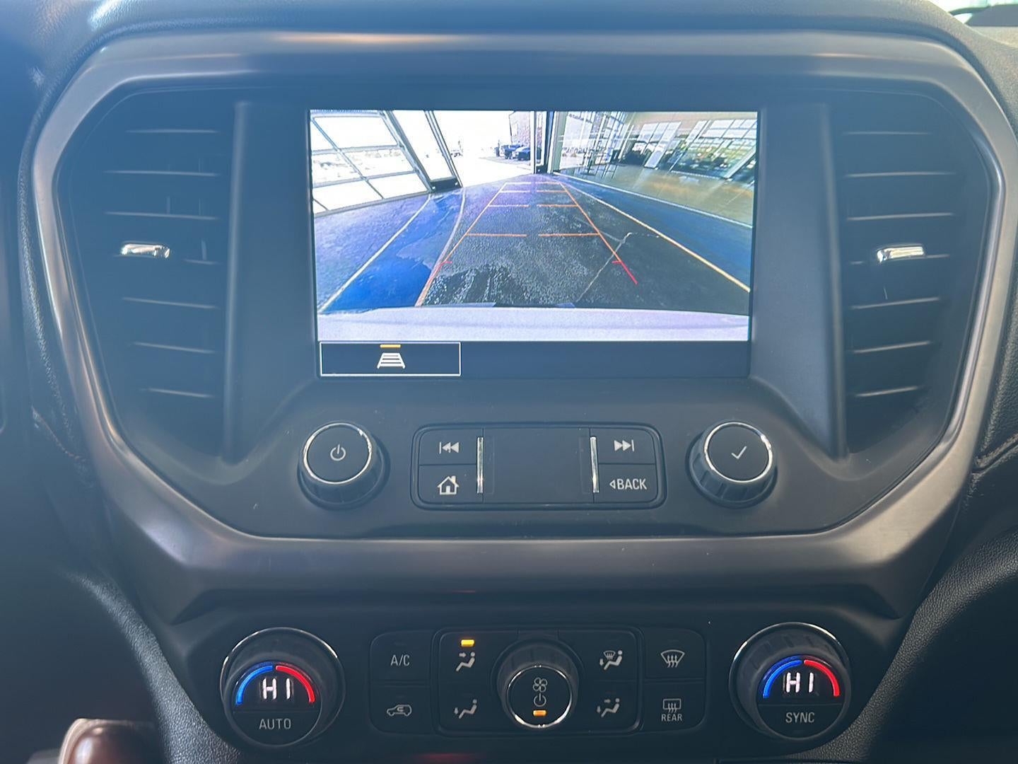 2023 GMC Acadia AT4