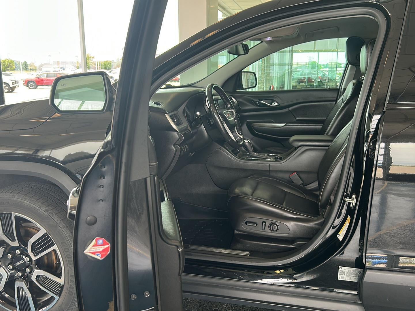 2019 GMC Acadia SLT