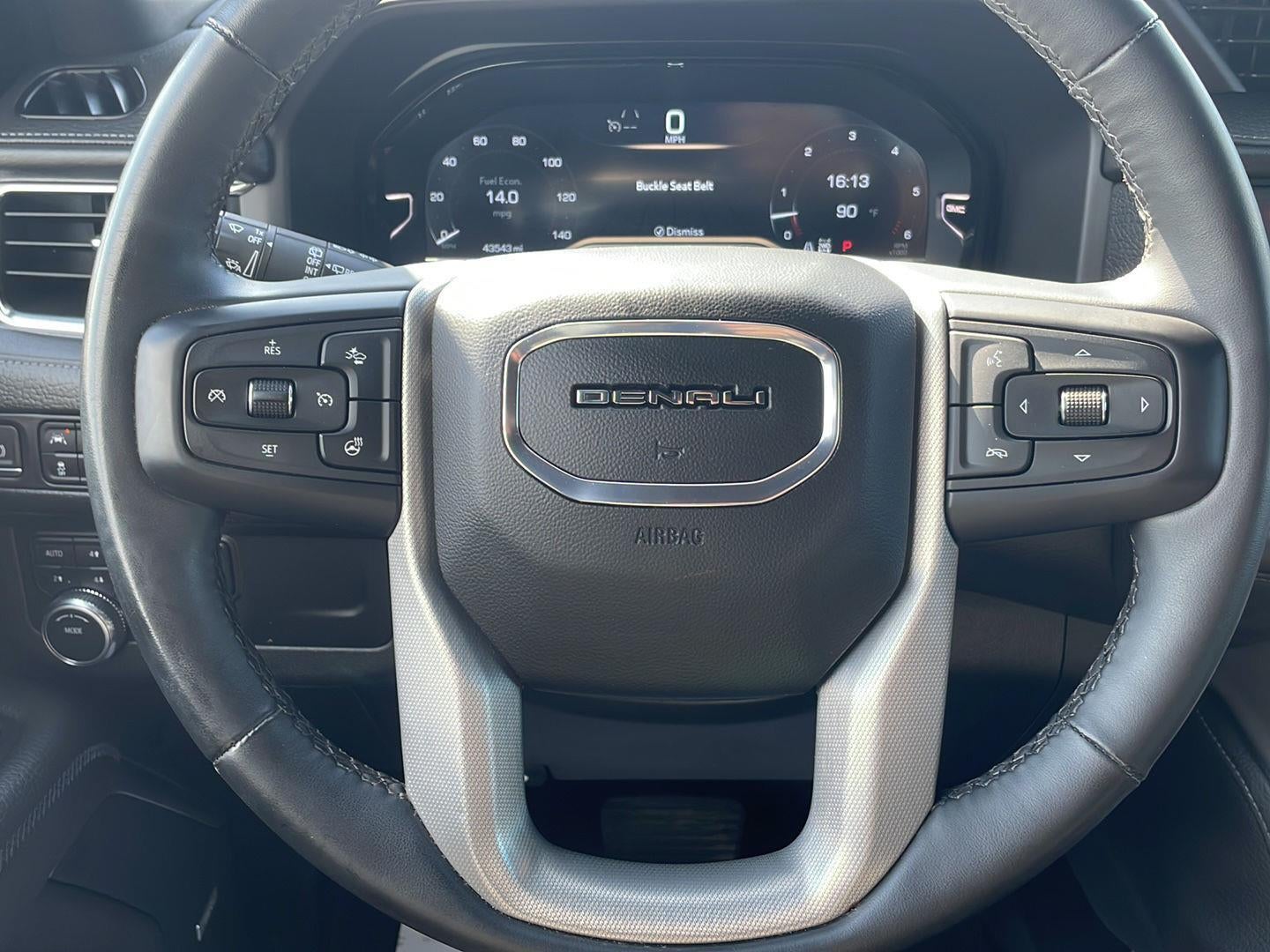 2023 GMC Yukon XL Denali