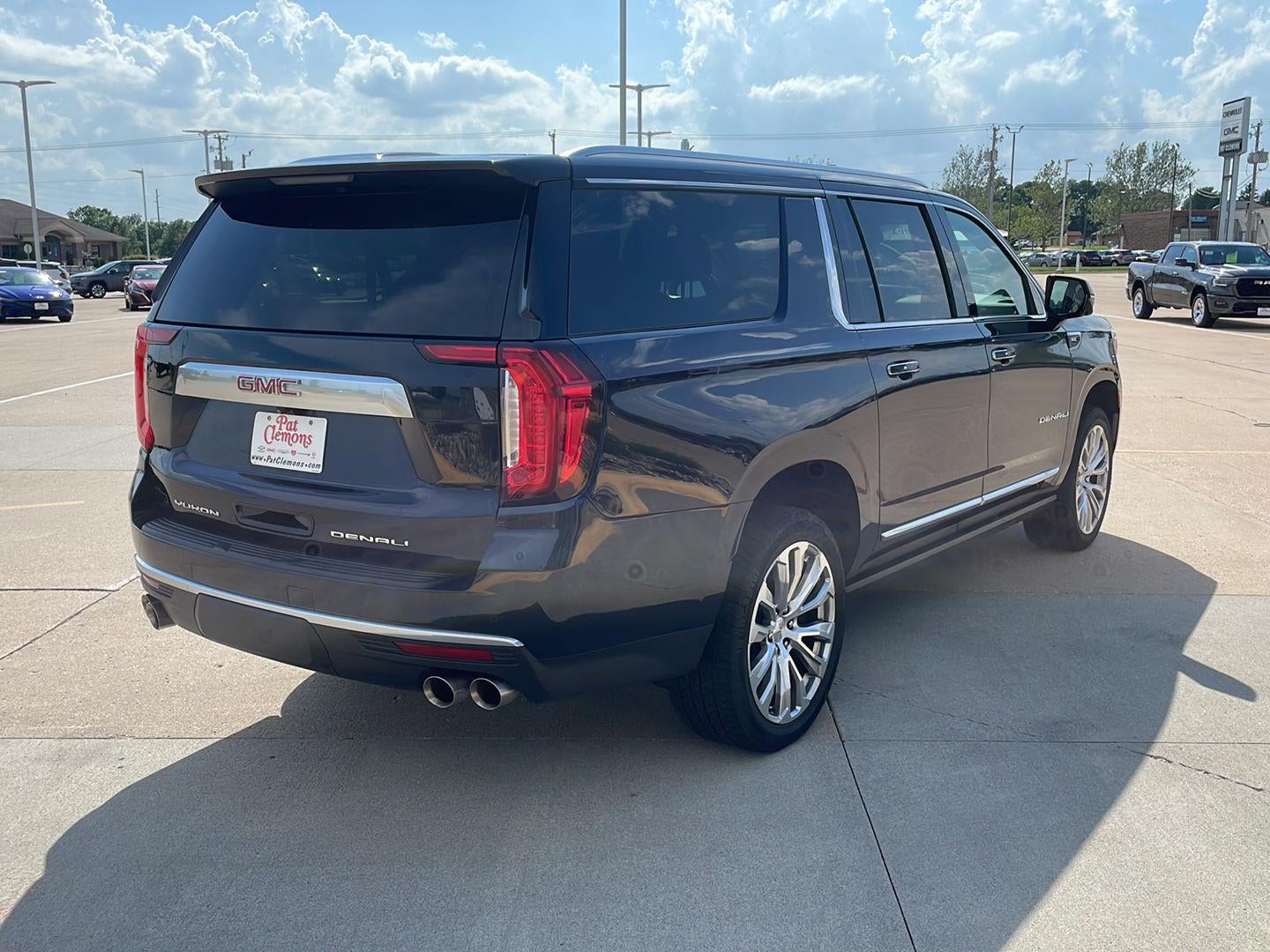 2023 GMC Yukon XL Denali