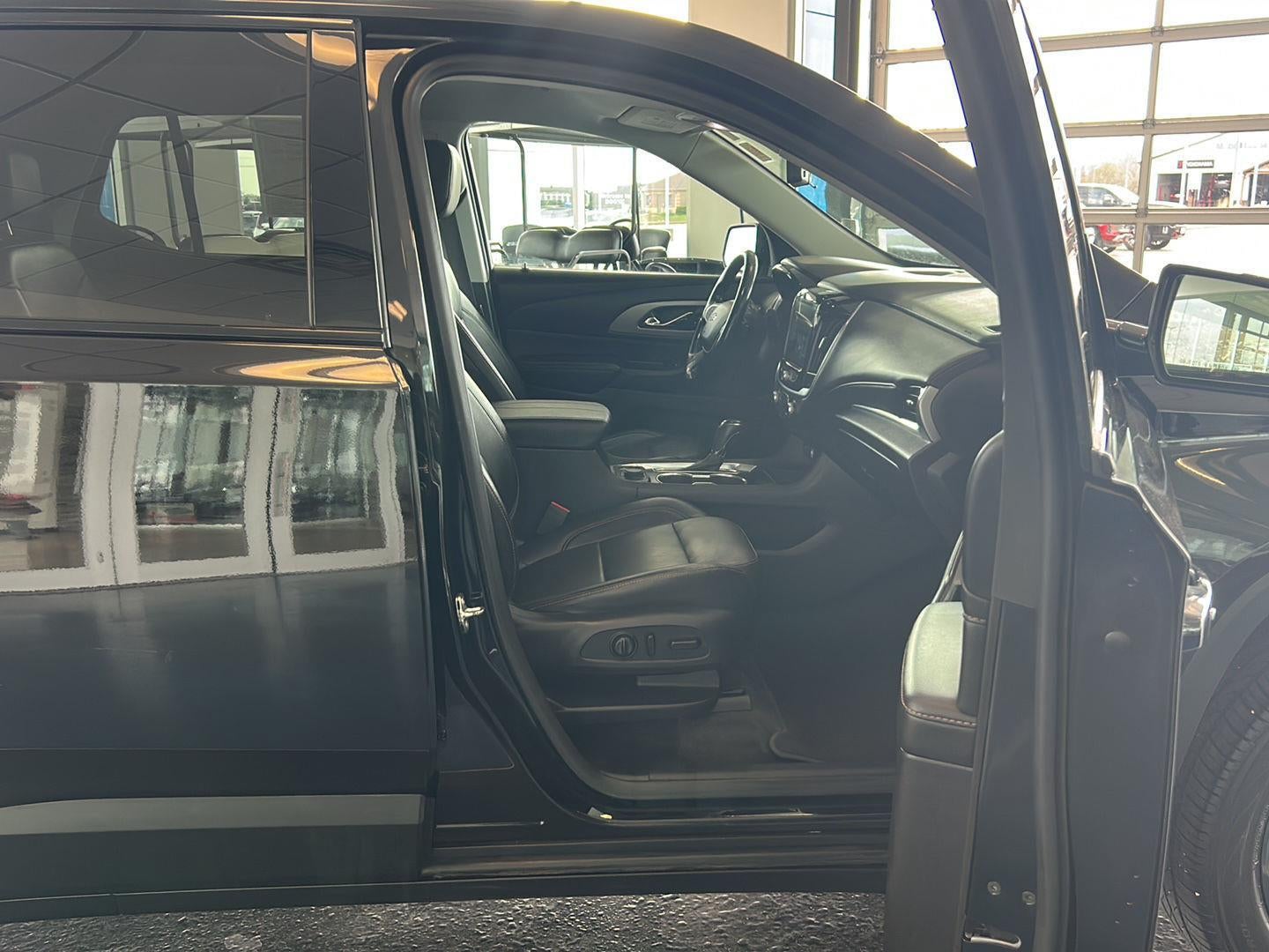 2020 Chevrolet Traverse RS