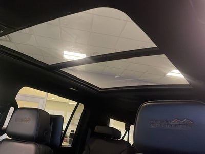 2024 Chevrolet Suburban High Country