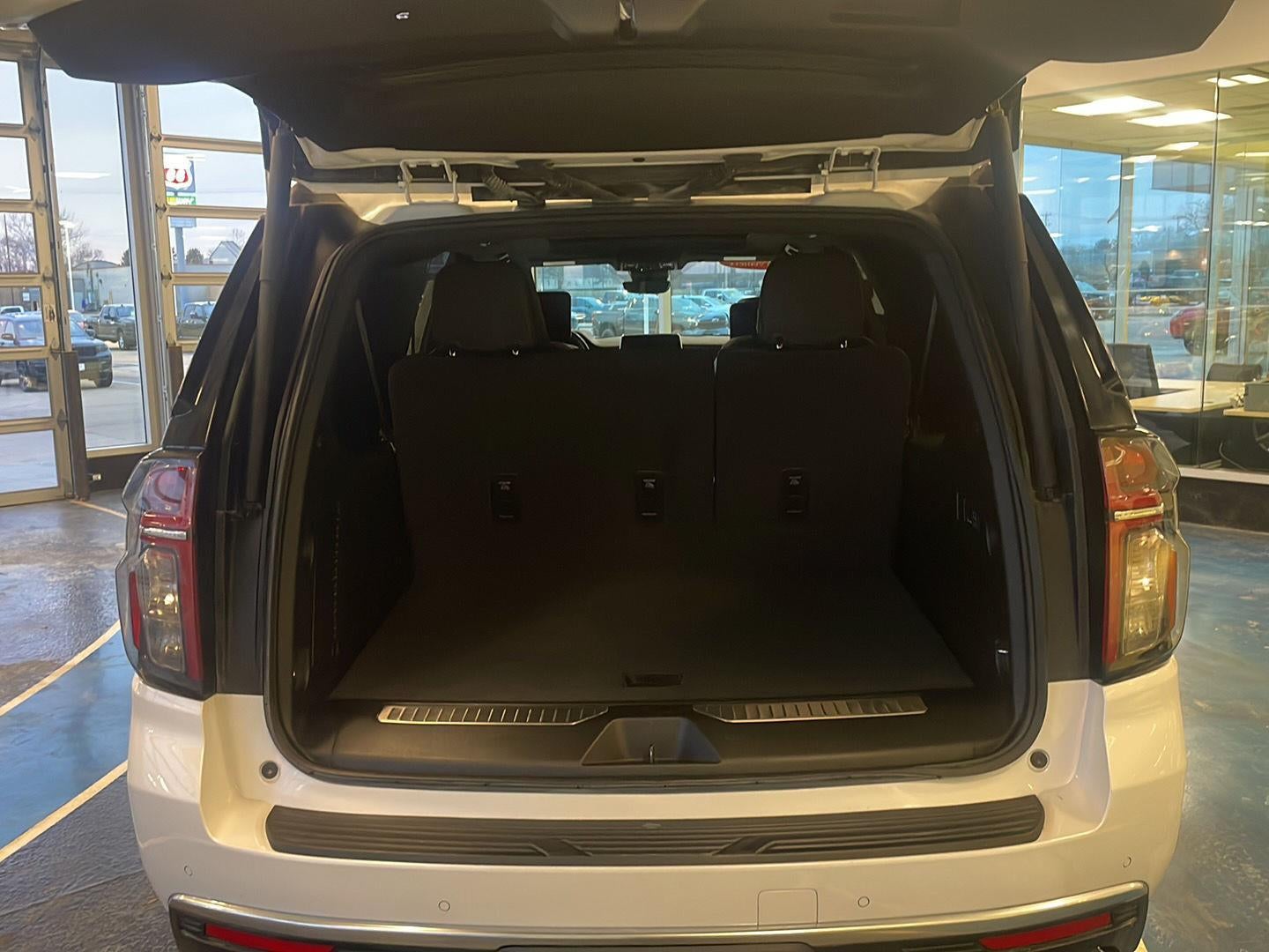 2024 Chevrolet Suburban High Country