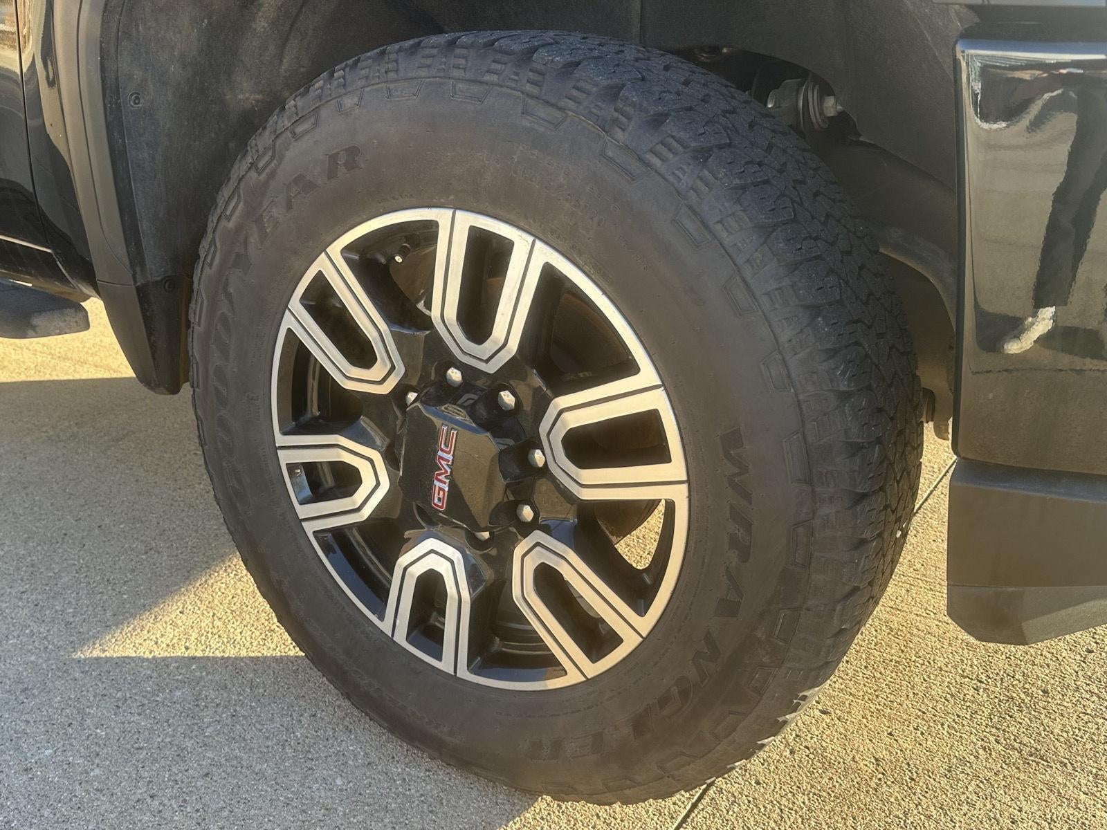 2023 GMC Sierra 2500 HD AT4