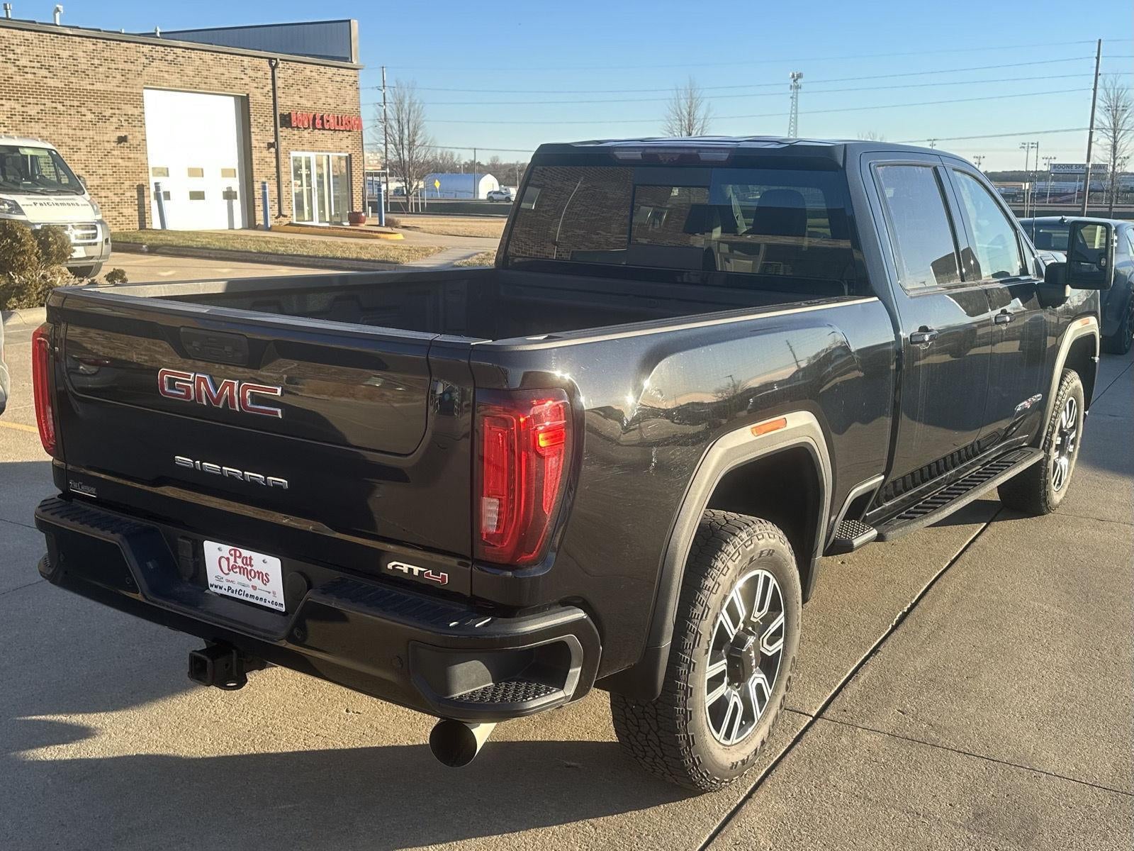 2023 GMC Sierra 2500 HD AT4