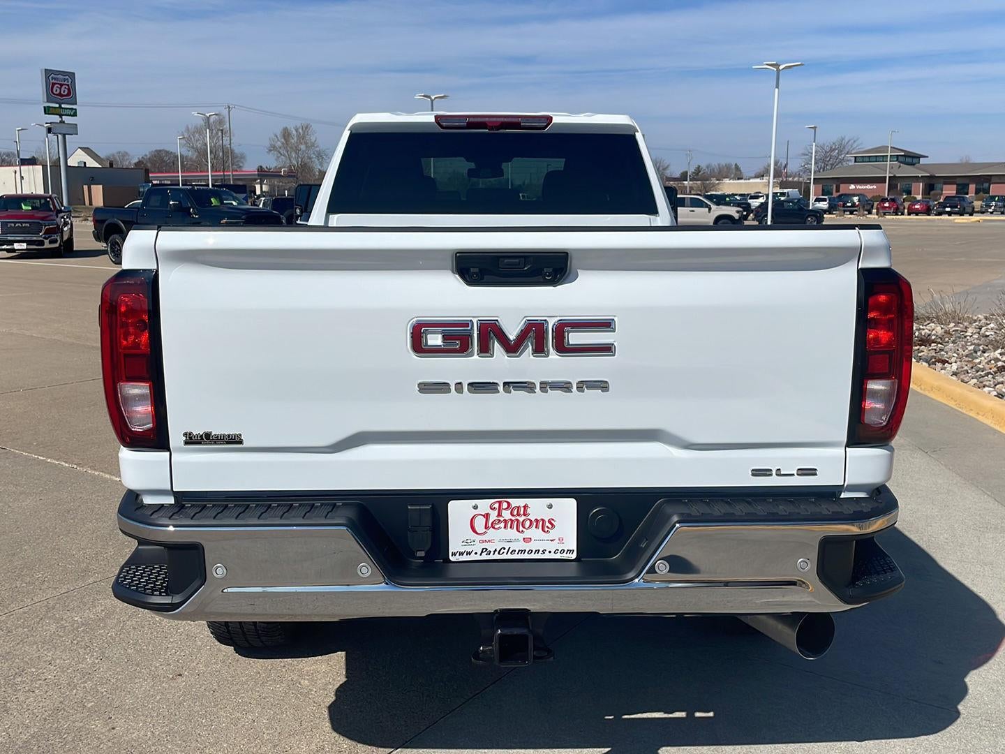 2026 GMC Sierra 2500 HD SLE