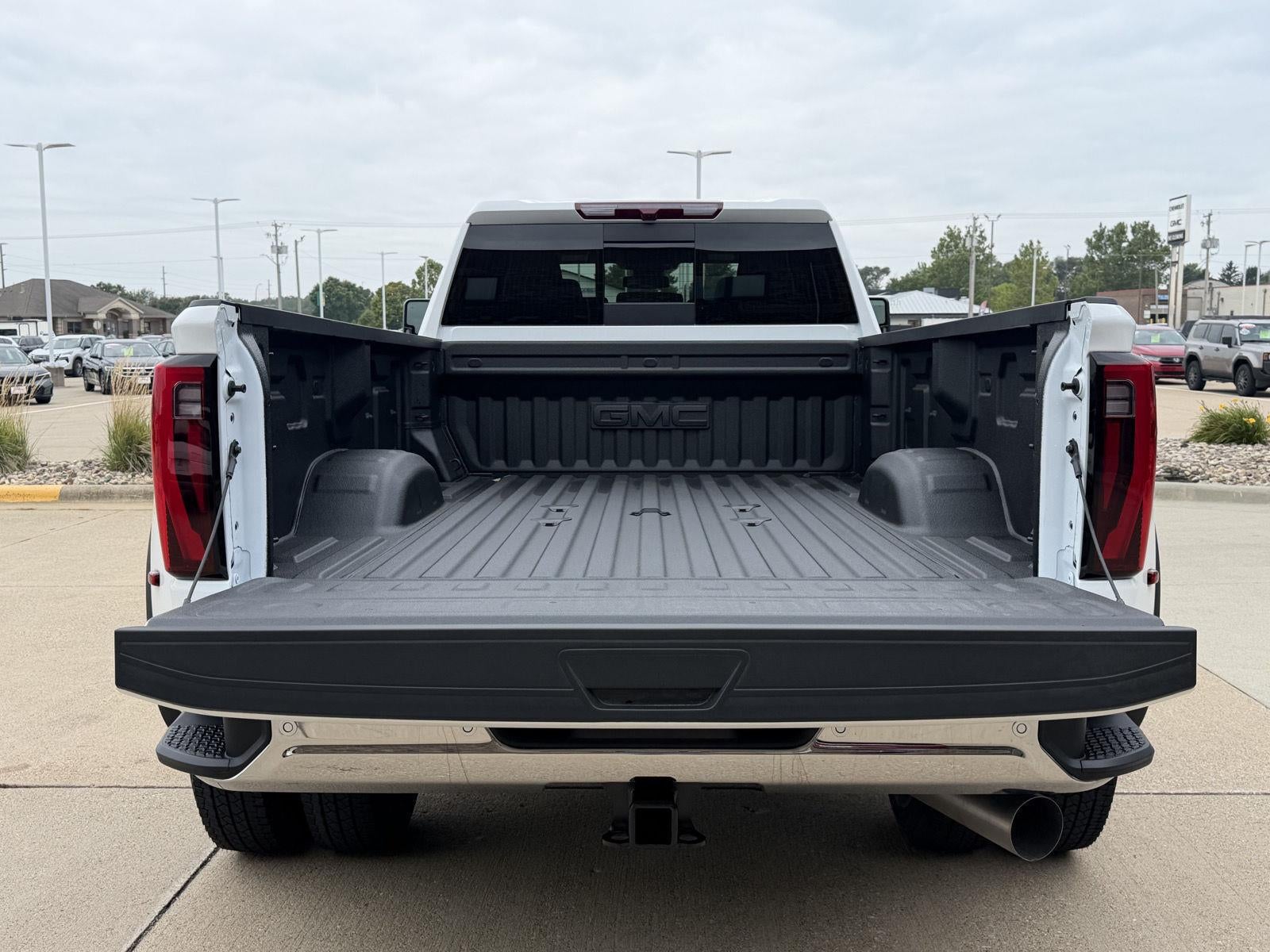 2026 GMC Sierra 3500 HD SLT DRW