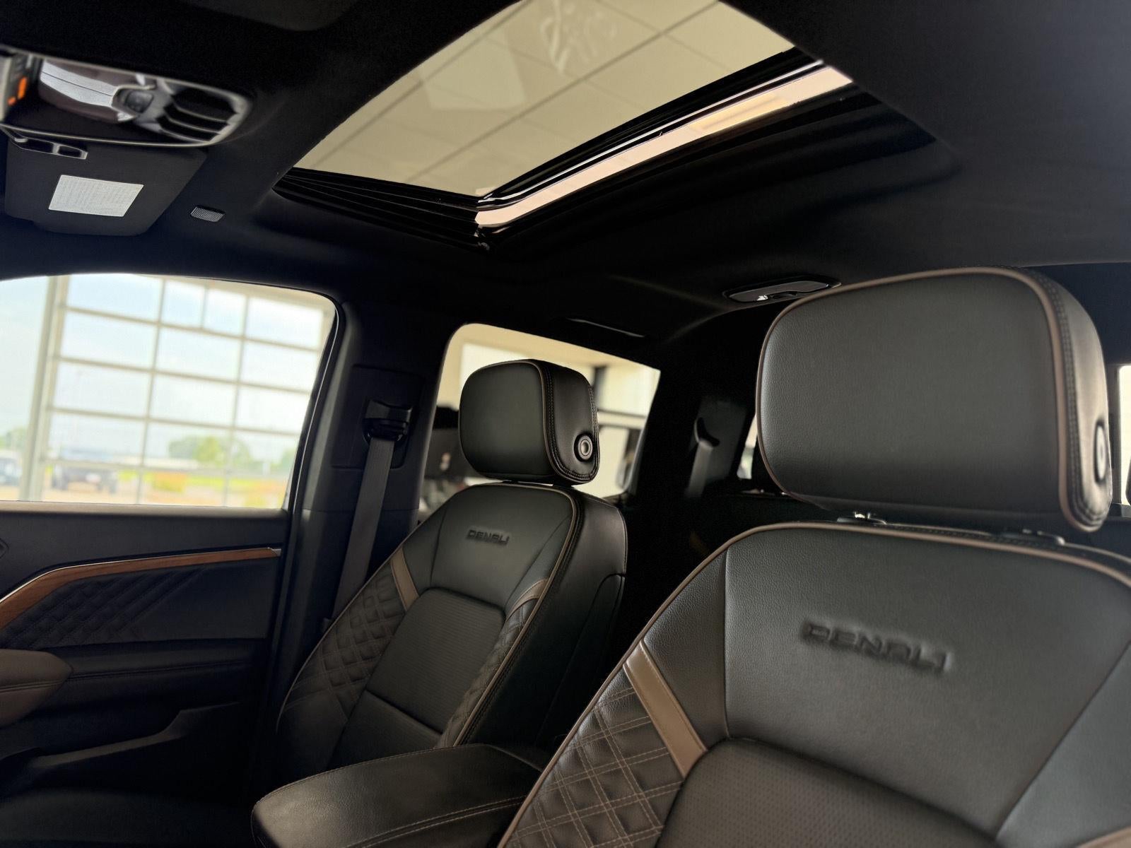2023 GMC Canyon Denali