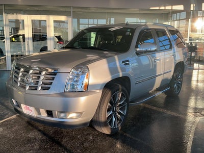 2011 Cadillac Escalade Luxury