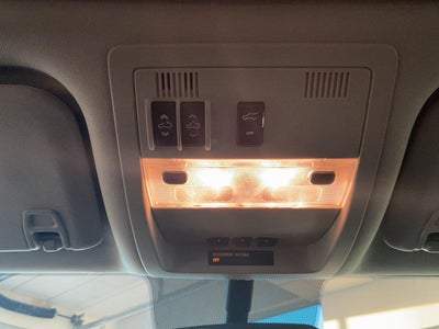 2011 Cadillac Escalade Luxury