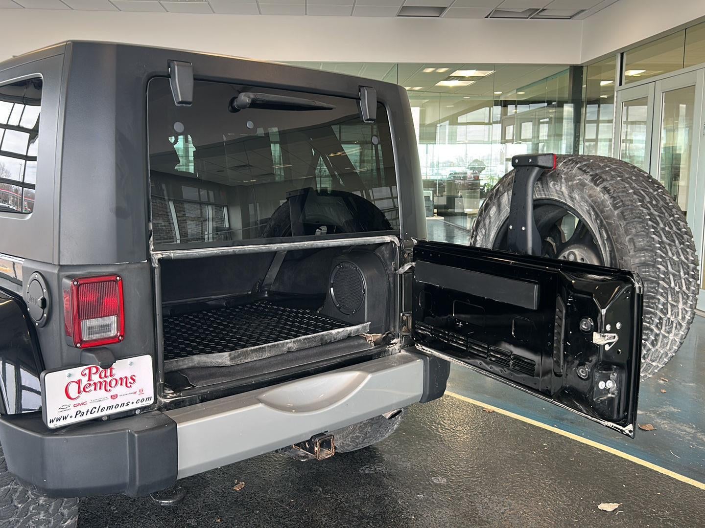 2010 Jeep Wrangler Unlimited Sahara