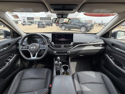 2023 Nissan Altima 2.5 SR