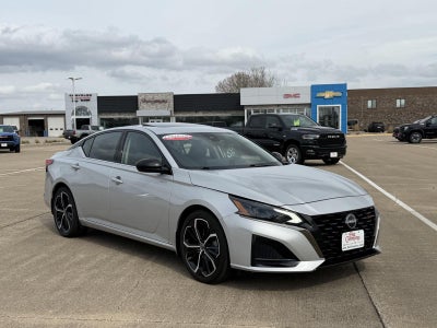 2023 Nissan Altima 2.5 SR