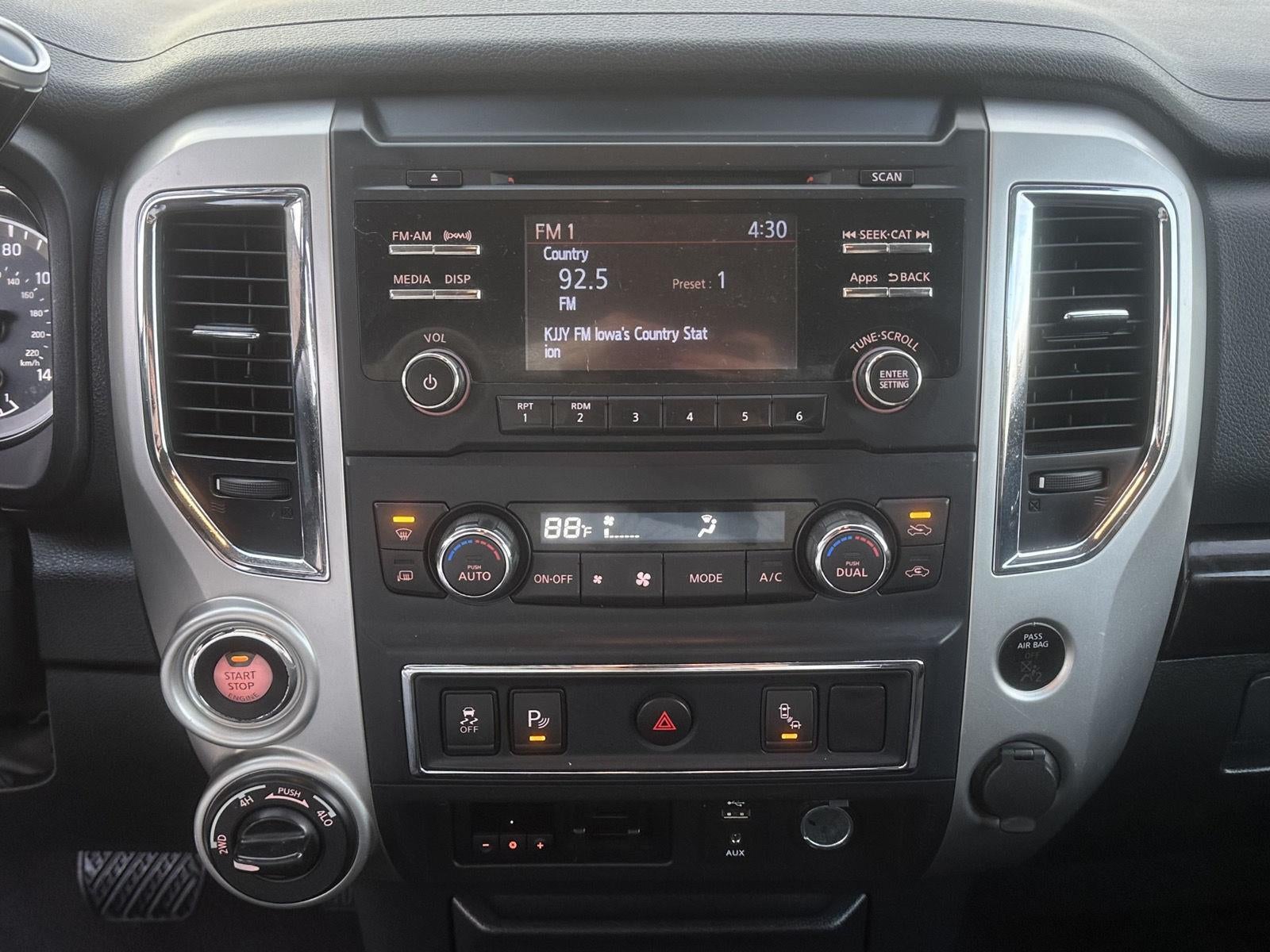 2017 Nissan Titan XD SV