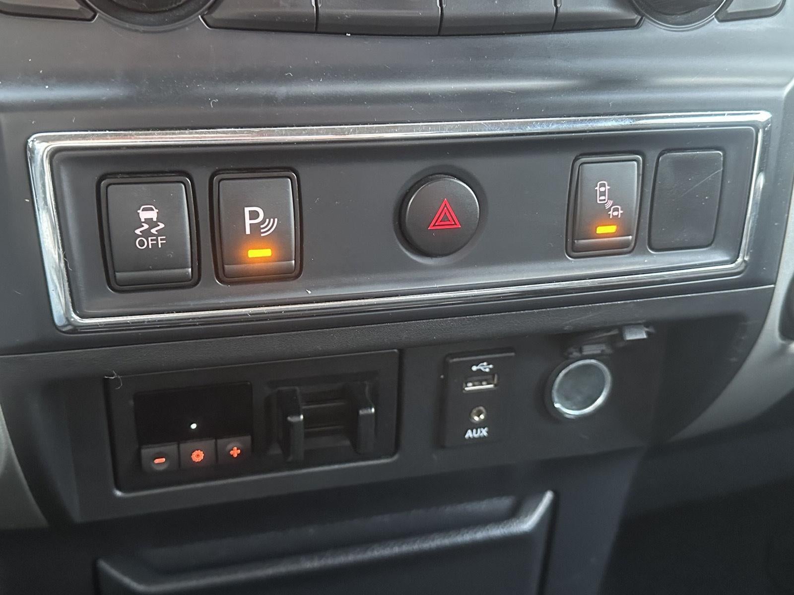 2017 Nissan Titan XD SV