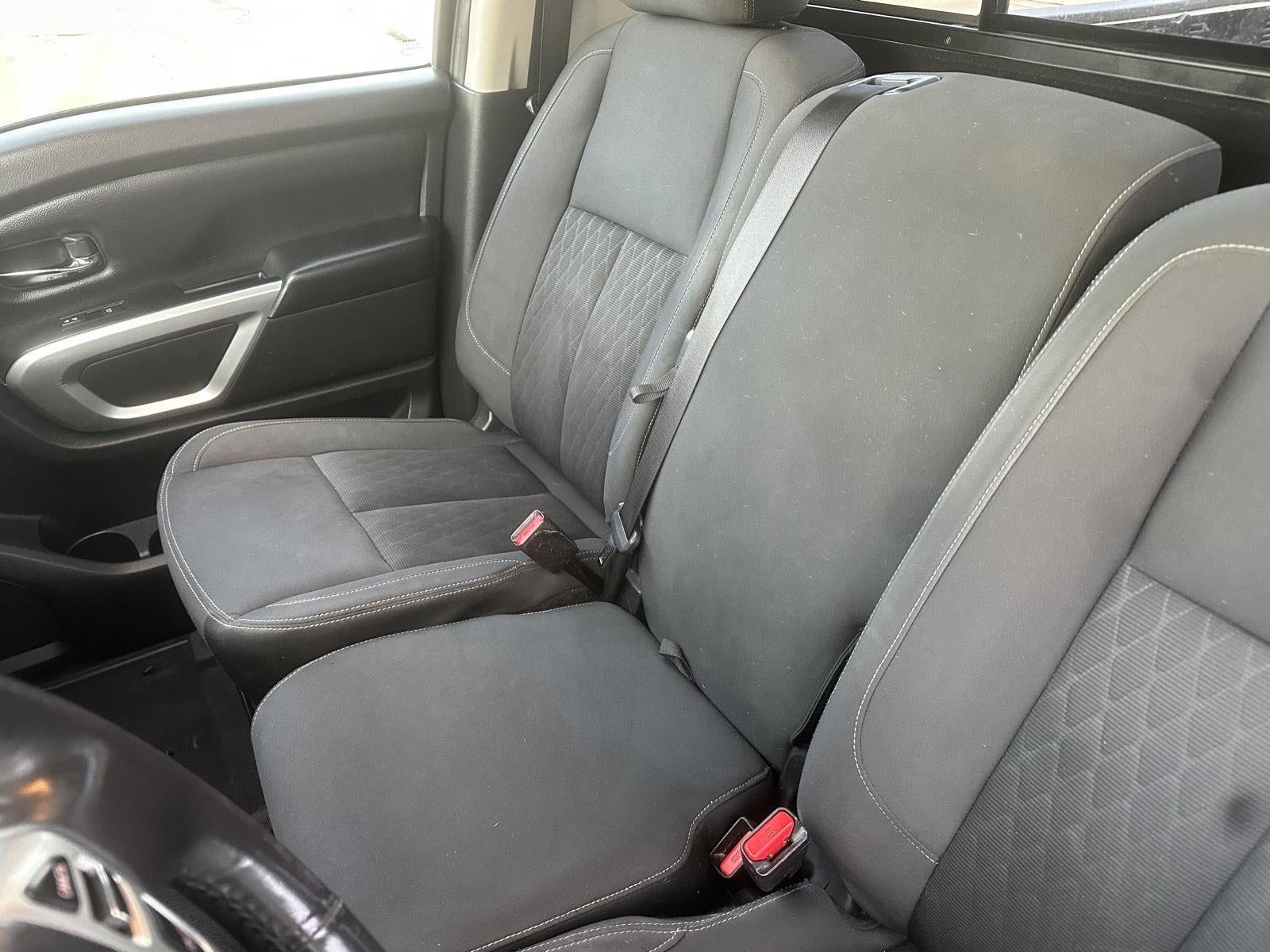 2017 Nissan Titan XD SV