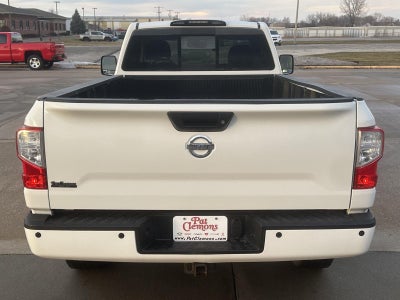 2017 Nissan Titan XD SV