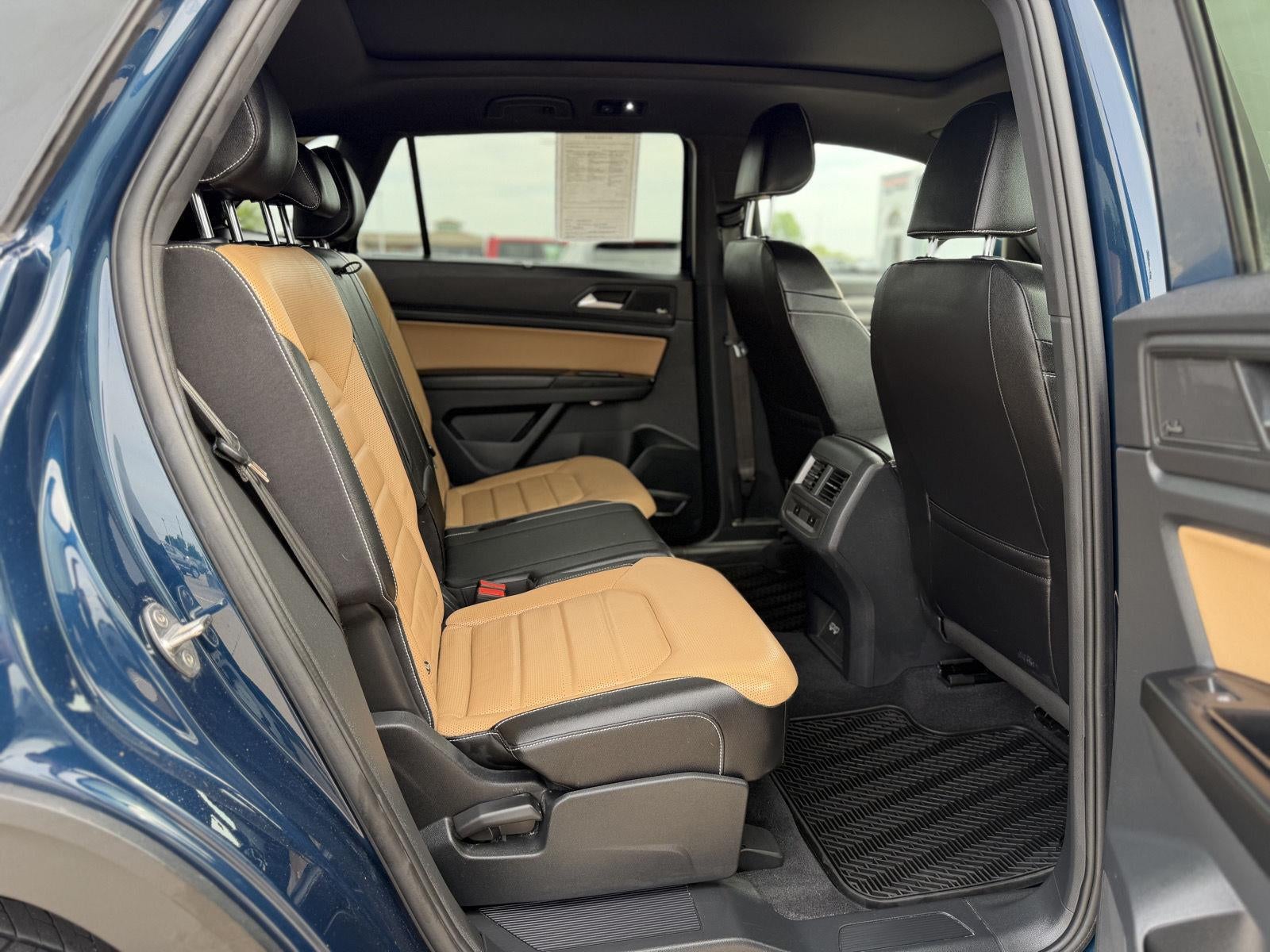 2020 Volkswagen Atlas Cross Sport 3.6L V6 SEL Premium R-Line