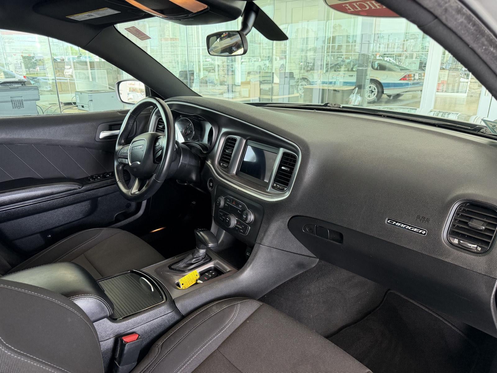 2019 Dodge Charger SXT